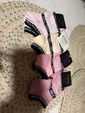 4pack Victoria's Secret PINK No-Show Sock Set - Pink, Light Pink, Cream